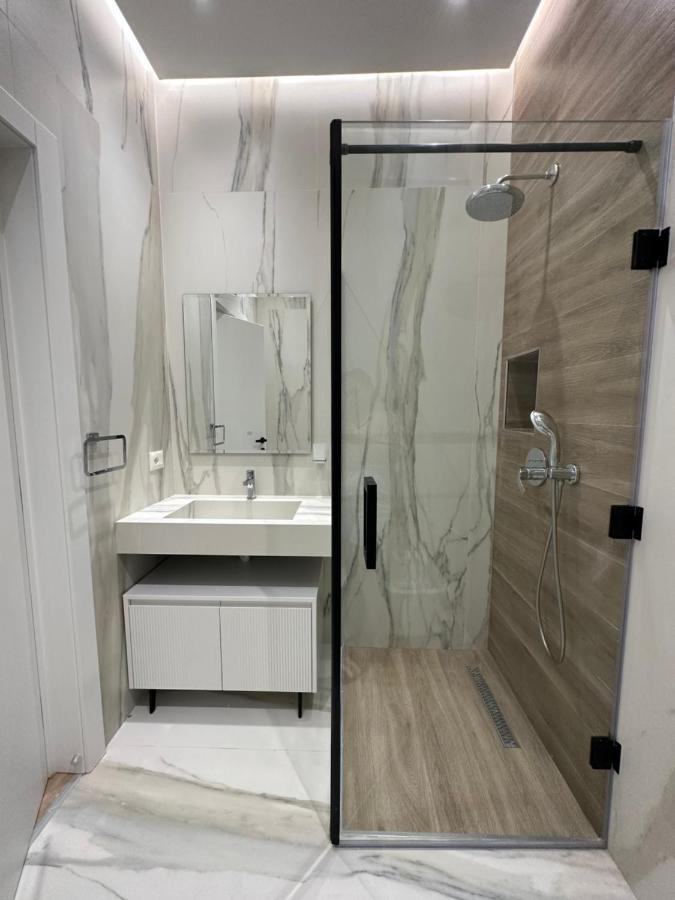 Hera Tirana Suite Deluxe 外观 照片